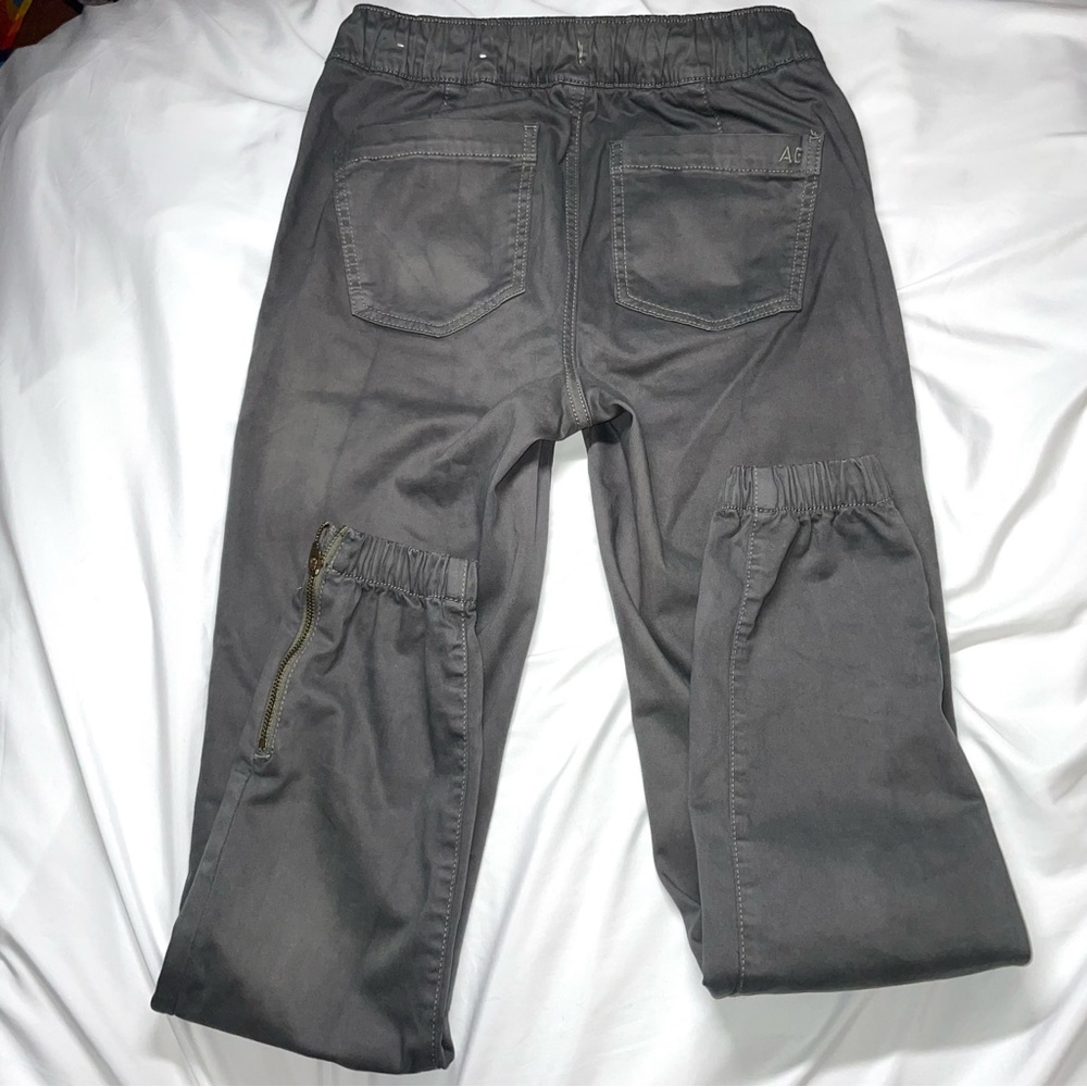 American Eagle Gray Charcoal Dye Drawstring Super Stretch Cargo Joggers Size 4 - Picture 3 of 11